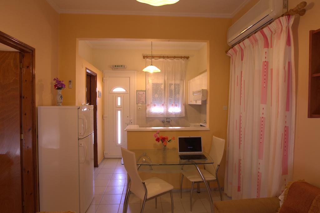Angela Studios Karfas Chambre photo